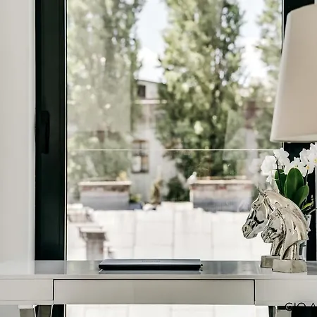 Luxury Ac Workspace 5 Min To Main Square By Gio Loft Kraków